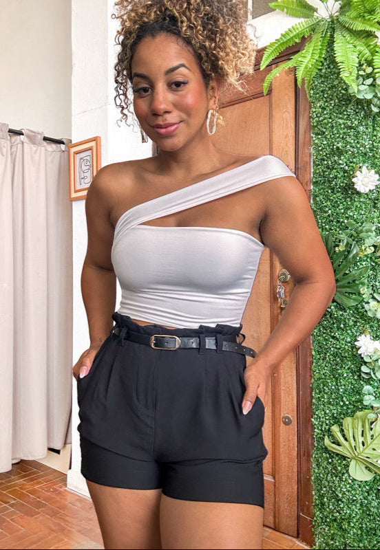 Cropped transpassado estiloso