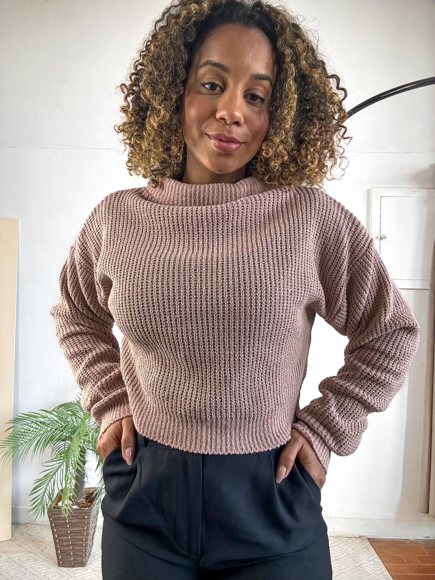 Blusa Tricot manga longa gola