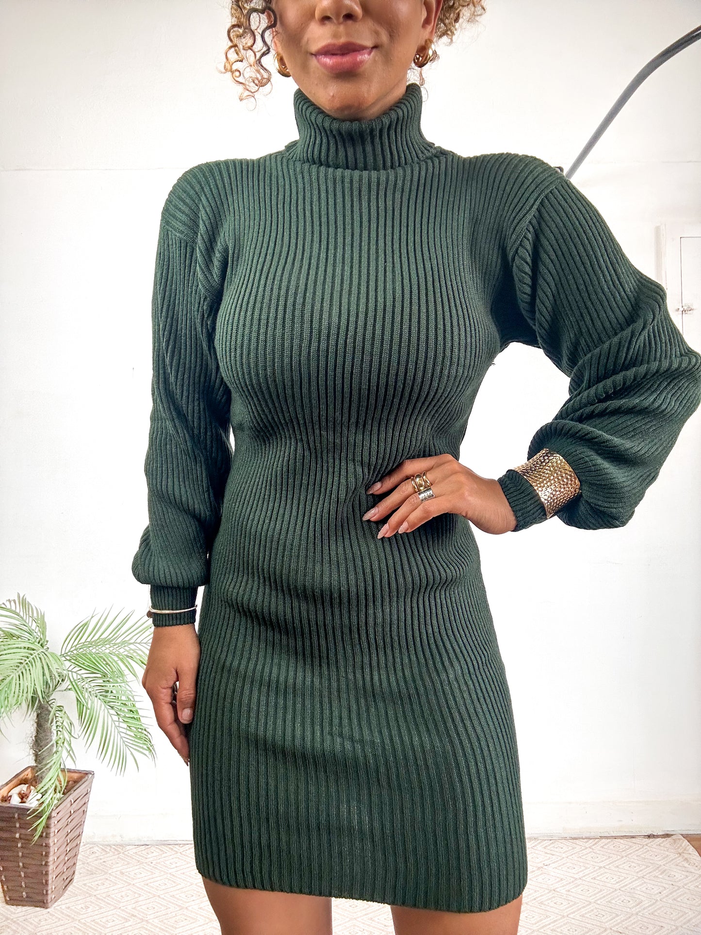 vestido tricô modal mousse manga bufante gola alta