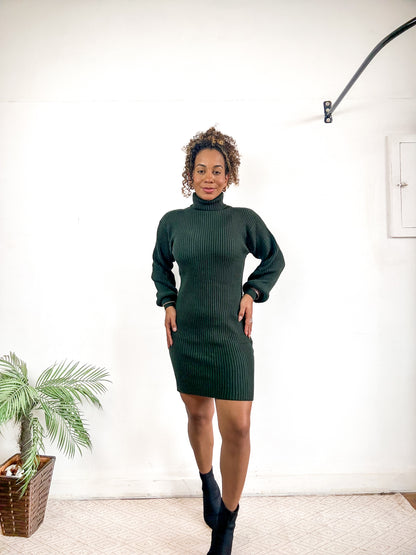 vestido tricô modal mousse manga bufante gola alta