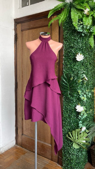 Vestido assimétrico camadas babados