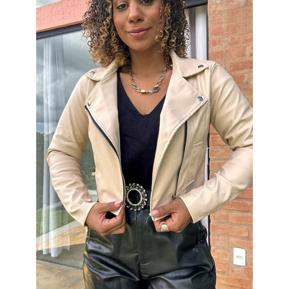 jaqueta couro fake P ao plus size inverno quentinha curta Cropped