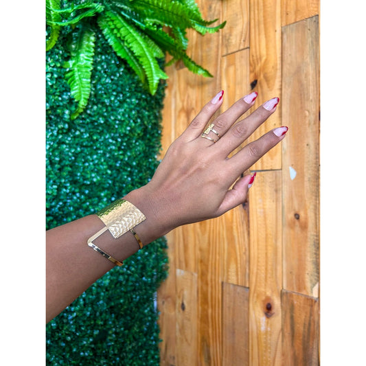 pulseira bracelete metal grosso kit com anel  dourado e prata acessórios feminino