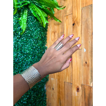 pulseira bracelete metal grosso kit com anel  dourado e prata acessórios feminino